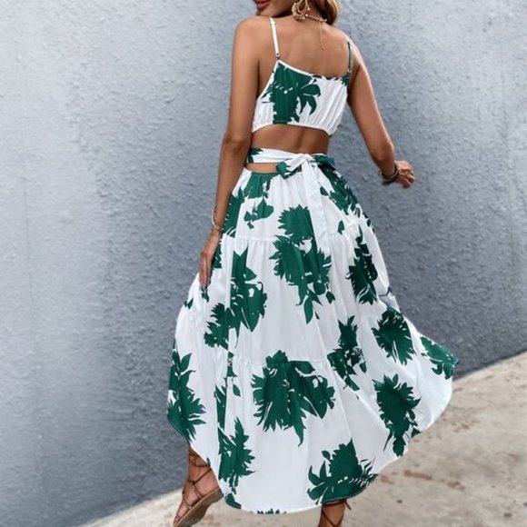 Boho green white floral tropical print tie back maxi dress - Picture 6 of 7